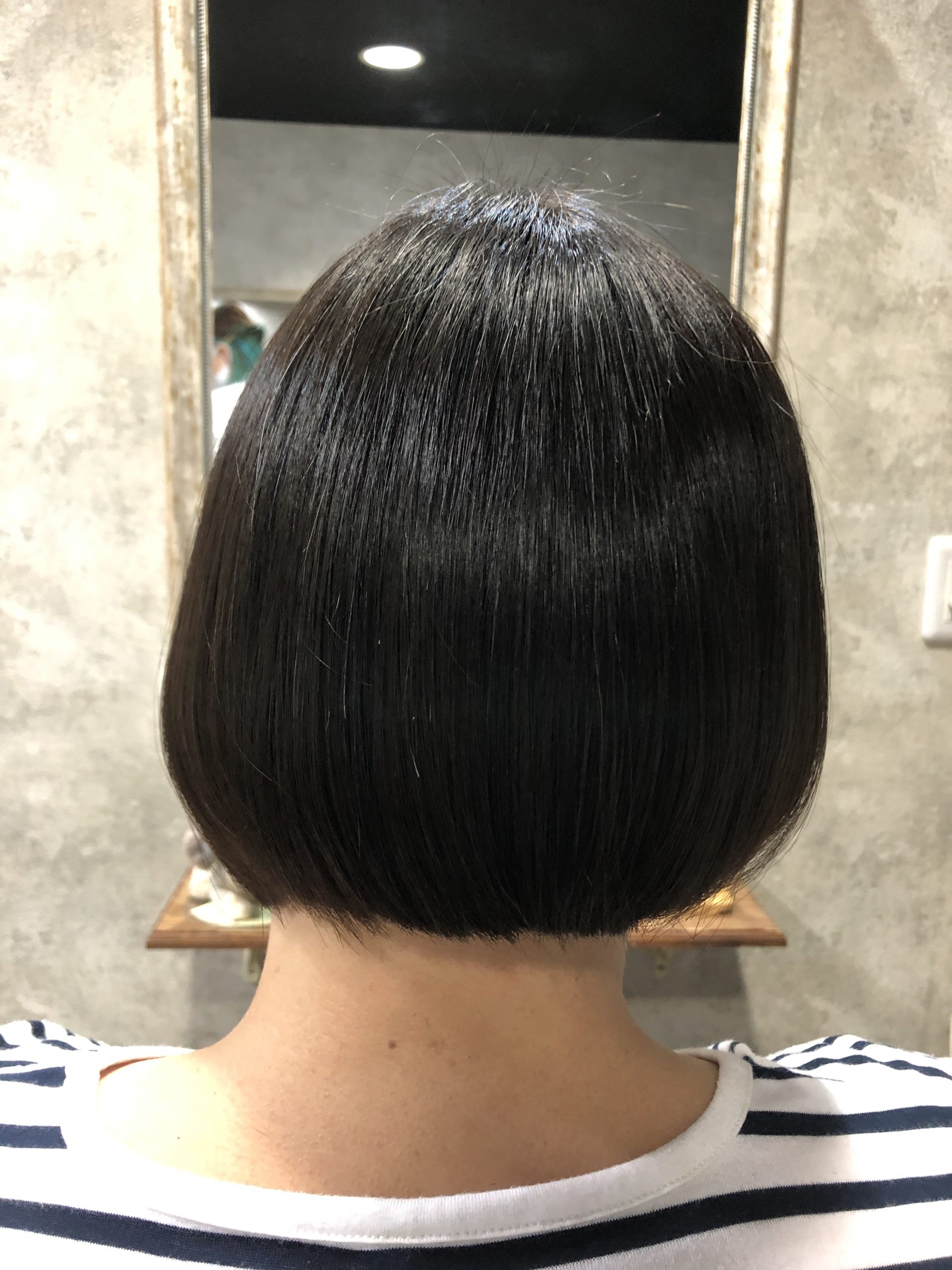 ショートボブの縮毛矯正 大阪で縮毛矯正が人気の美容室 Charm Hair Resort