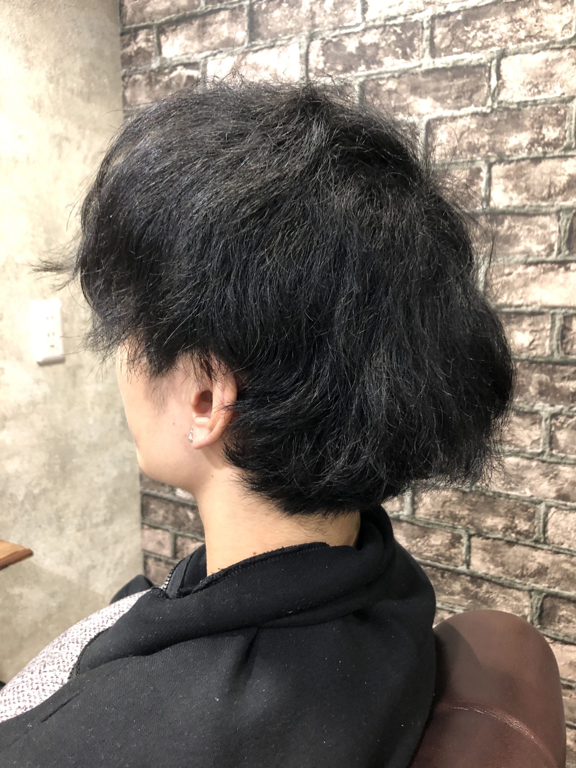 癖が強いメンズの自然な仕上がりの縮毛矯正 大阪で縮毛矯正が人気の美容室 Charm Hair Resort